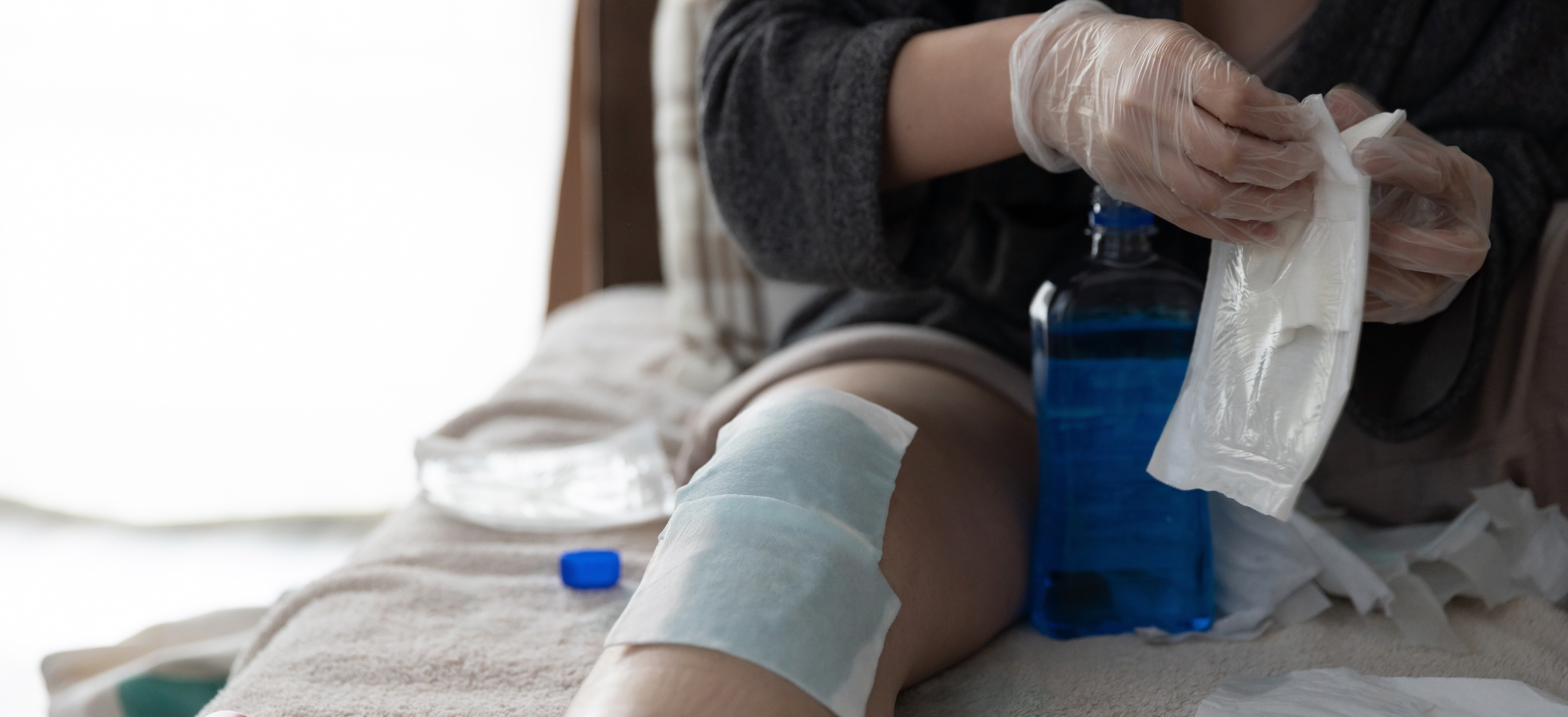 Guide to a Safe and Quick Home Recovery: What to Do After Surgery